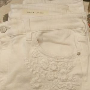 Pilcro Hyphen embroidered jeans